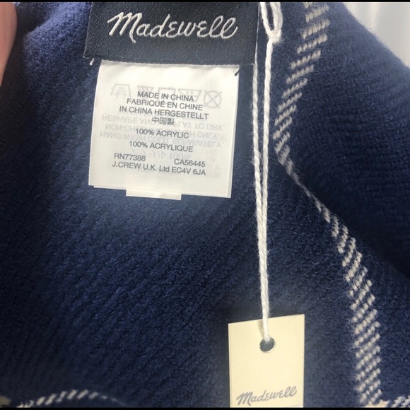 Madewell Navy Plaid Windowpane Cape Scarf - Picture 8 of 8
